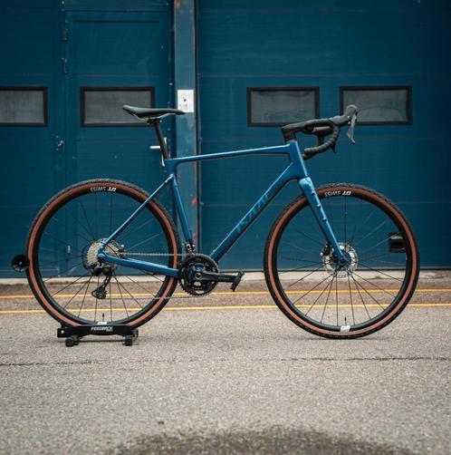 Isaac Kaon Blauw GRX 12 sp NIEUW Carbon Gravelbike, Fietsen en Brommers, Fietsen | Racefietsen, Nieuw, Overige merken, Meer dan 20 versnellingen