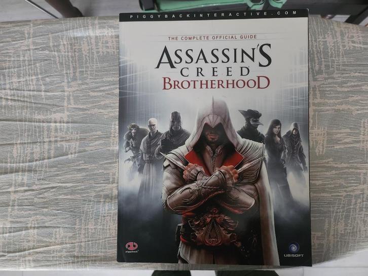 Assassin's Creed Brotherhood - Guide 9781906064747, Spelcomputers en Games, Games | Xbox 360, Zo goed als nieuw, Avontuur en Actie