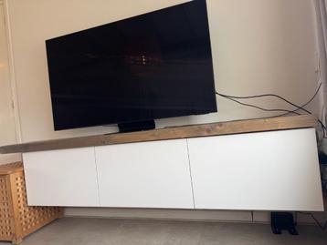 Tv meubel beschikbaar voor biedingen