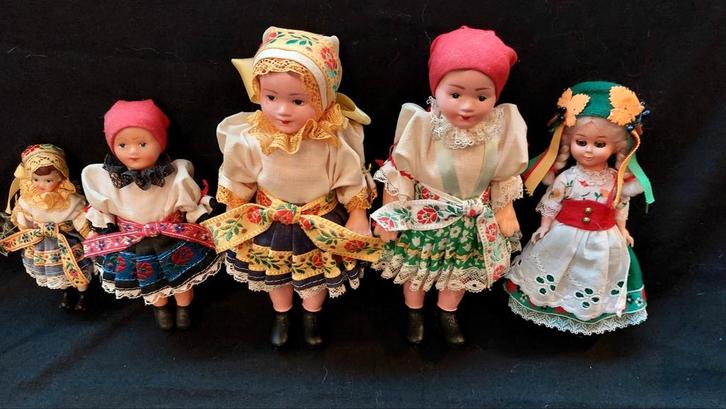 5 prachtige vintage poppetjes, Verzamelen, Poppen, Zo goed als nieuw, Pop, Ophalen of Verzenden