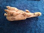 Netsuke ratten, Ophalen
