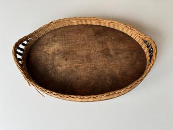 Vintage houten dienblad beschikbaar voor biedingen