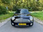 Mini 1.6 Cooper 2009 Zwart, Auto's, Mini, Voorwielaandrijving, 4 cilinders, 4 stoelen, Leder en Stof