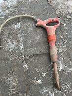 Hakhamer te koop!, Ophalen