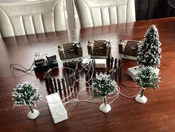 Diverse met verlichting voor kerstdorp beschikbaar voor biedingen
