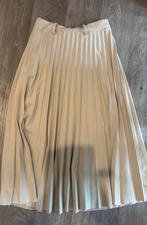 Zandkleurige plisse rok, Kleding | Dames, Beige, Ophalen of Verzenden, Zo goed als nieuw, Maat 36 (S)