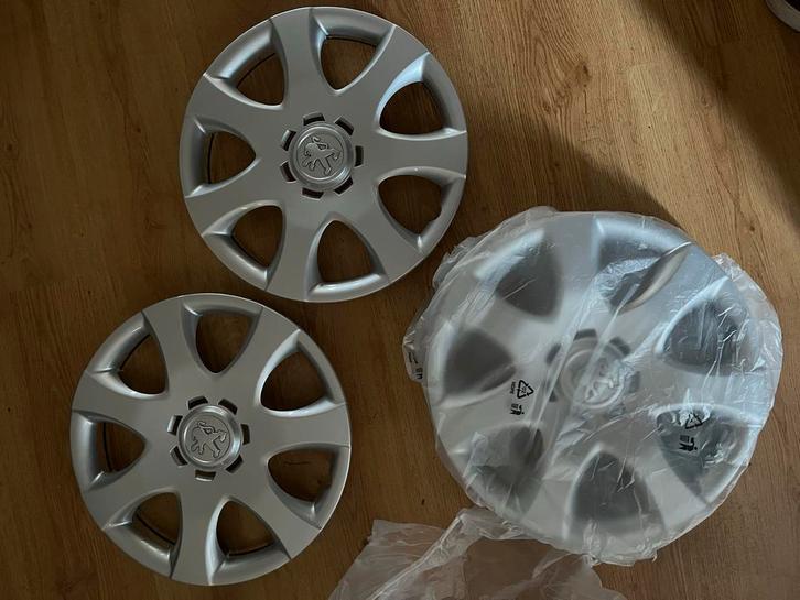 Nieuwe 14 inch Peugeot 107 Wieldoppen (4 stuks), Auto diversen, Wieldoppen, Nieuw, Ophalen