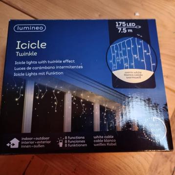 Icicle kerstverlichting twinkelend beschikbaar voor biedingen