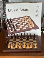 DGT Bluetooth e-Board Rosewood +Royal Schaakstukken Compleet, Hobby en Vrije tijd, Gezelschapsspellen | Bordspellen, Ophalen of Verzenden