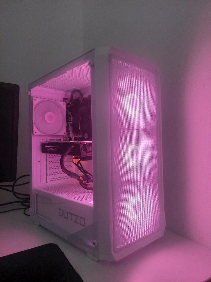 Witte Game Pc - Intel i5, AMD Radeon RX 16GB RAM, Windows 11, Computers en Software, Desktop Pc's, Zo goed als nieuw, 3 tot 4 Ghz