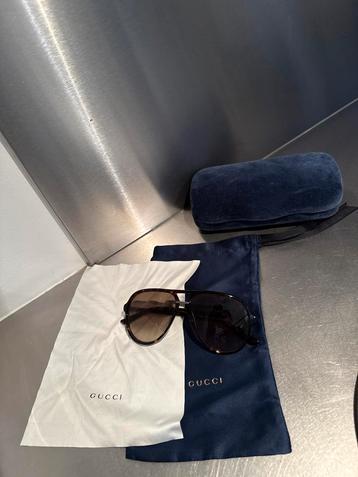 GUCCI Aviator Zonnebril - Zo goed als nieuw! beschikbaar voor biedingen