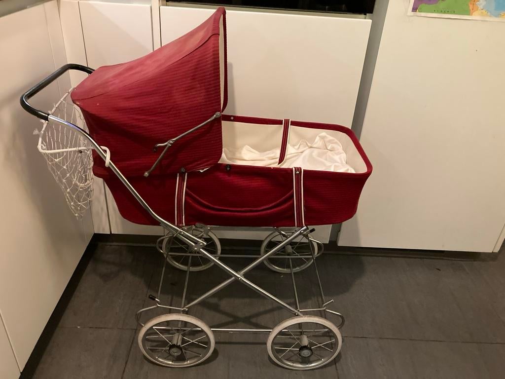 Vintage Zekiwa poppenwagen, Kinderen en Baby's, Speelgoed | Poppen, Ophalen, Gebruikt, Overige typen
