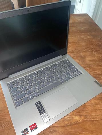 Lenovo Ideapad 3 14ADA05 (incl. oplader en laptophoes) beschikbaar voor biedingen