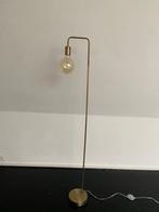 Moderne gouden vloerlamp van Beliani – elegant en stijlvol!, 100 tot 150 cm, Ophalen of Verzenden, Zo goed als nieuw, Metaal