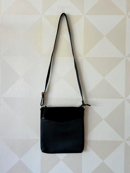 Primark schoudertas tas zwart NIEUW, Sieraden, Tassen en Uiterlijk, Tassen | Schoudertassen, Nieuw, Overige merken, Zwart, Ophalen of Verzenden
