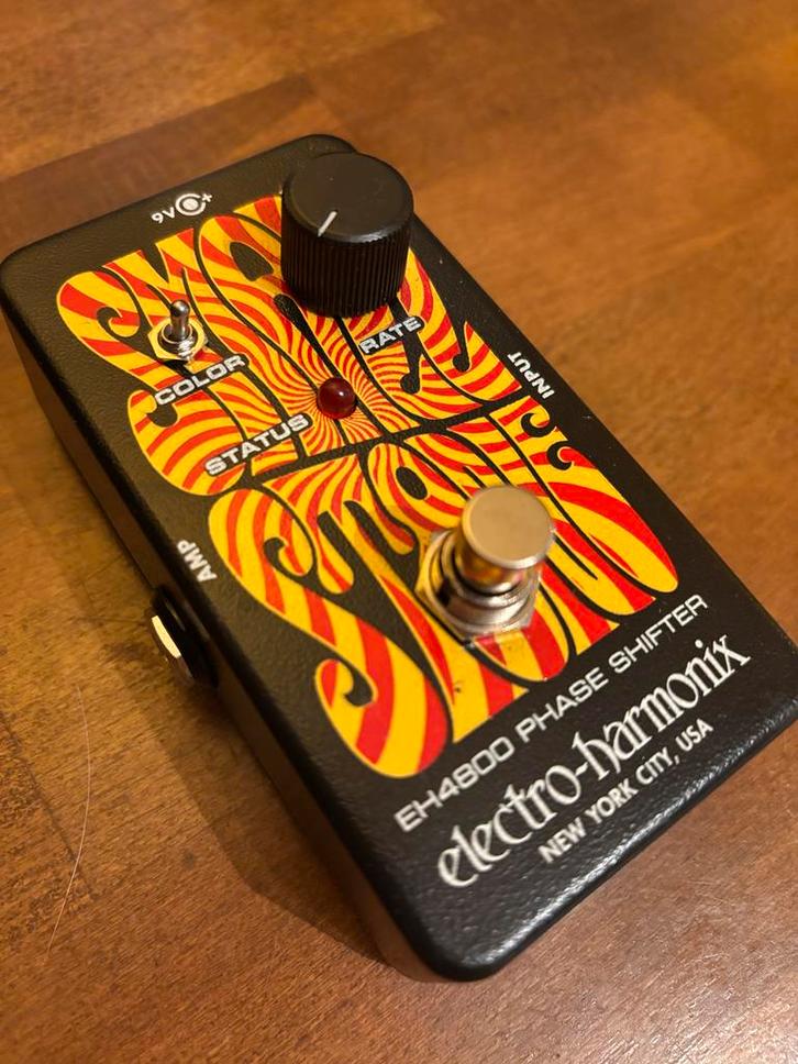 Splinternieuwe Electro-Harmonix Small Stone Phaser, Muziek en Instrumenten, Effecten, Gebruikt, Overige typen, Ophalen of Verzenden