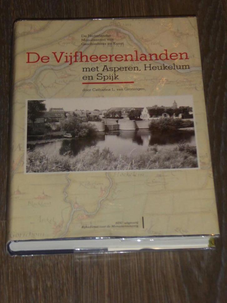 De VIJFHEERENLANDEN met Asperen,Heukelum en Spijk, Boeken, Geschiedenis | Stad en Regio, Zo goed als nieuw, Verzenden