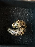 18 karaat goud dubbele kop panther met garnet en saffier., Sieraden, Tassen en Uiterlijk, Broches, Goud, Minder dan 4 cm, Ophalen of Verzenden