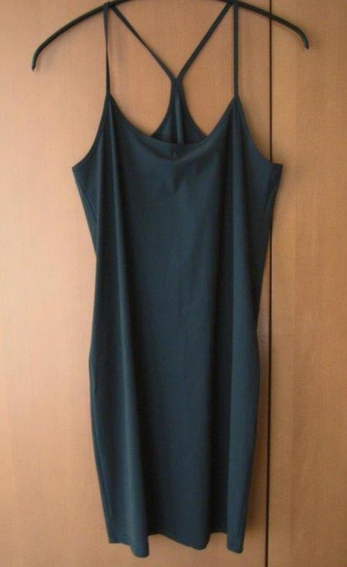 Mooie grijsbruin halterjurkje SARAH PACINI 40-42 snazzeys, Kleding | Dames, Jurken, Zo goed als nieuw, Maat 38/40 (M), Bruin, Onder de knie
