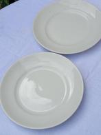 2 Petrus Regout Maastricht borden, Antiek en Kunst, Antiek | Servies los, Ophalen