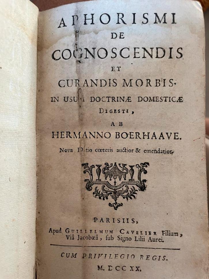 Hermann Boerhaave - Aphorismi - 1720, Antiek en Kunst, Antiek | Boeken en Bijbels, Ophalen of Verzenden
