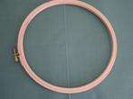 Ouderwetse houten borduurring, Ophalen of Verzenden, Zo goed als nieuw, Onderdeel of Toebehoren