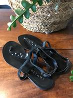 Leuke zwarte leren sandalen/schoenen INVITO mt 40 i.g.st., Zwart, Zo goed als nieuw, Invito, Sandalen of Muiltjes