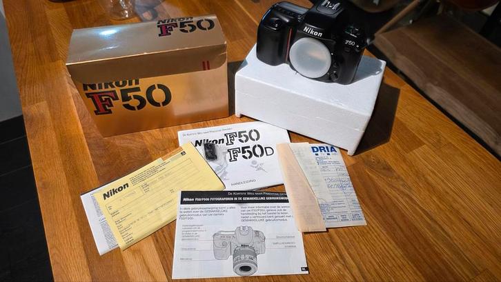 Nikon F50 Spiegelreflexcamera (body), Audio, Tv en Foto, Fotocamera's Analoog, Spiegelreflex, Nikon, Ophalen of Verzenden