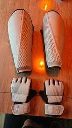 Scheenbeschermers en handschoenen voor vechtsport, Overige, Vechtsportmateriaal, Maat L, Ophalen of Verzenden
