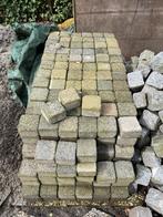 Stenen cobblestones 10,5 bij 10,5 ong 5 m2, Beton, 5 tot 10 m², Gebruikt, Ophalen of Verzenden
