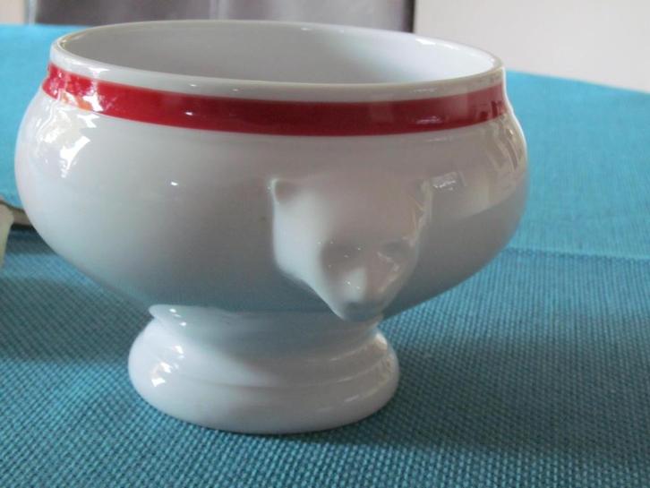 Seltmann Weiden Bavaria Leeuwenkoppen Terrine Rode Rand, Huis en Inrichting, Keuken | Servies, Zo goed als nieuw, Schaal of Schalen