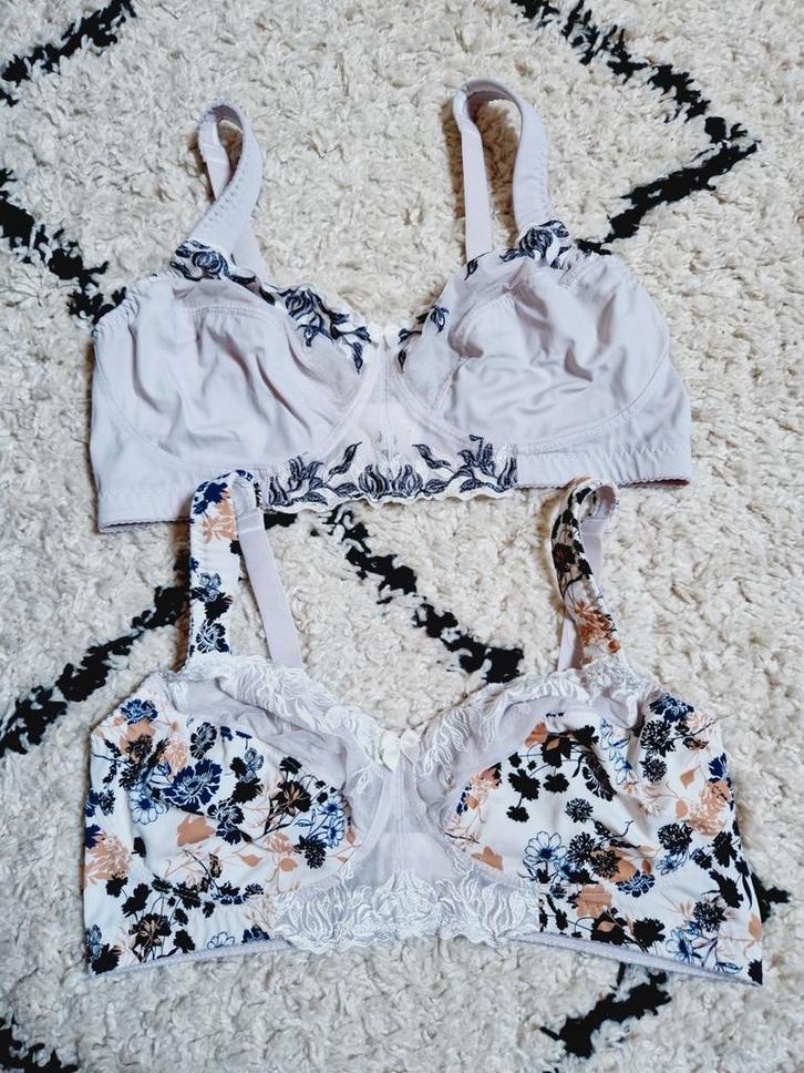 2 beugelloze non padded BH's maat 90D, Kleding | Dames, Ondergoed en Lingerie, BH, Overige kleuren, Ophalen of Verzenden