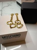 Originele vintage Moschino oorbellen, Overige materialen, Ophalen of Verzenden, Zo goed als nieuw, Knopjes of Stekers