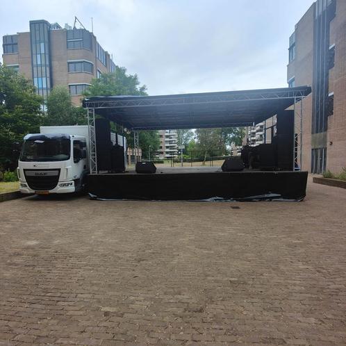 mobielpodium XL 8x6 meter te huur, Muziek en Instrumenten, Overige Muziek en Instrumenten, Zo goed als nieuw, Ophalen