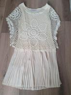 Leuke beige jurk met kant - Maat M, Kleding | Dames, Jurken, Maat 38/40 (M), Beige, Choklate, Ophalen of Verzenden