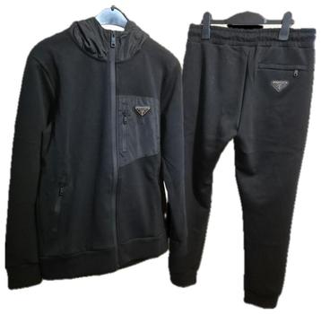 Prada trainingspakken beschikbaar voor biedingen