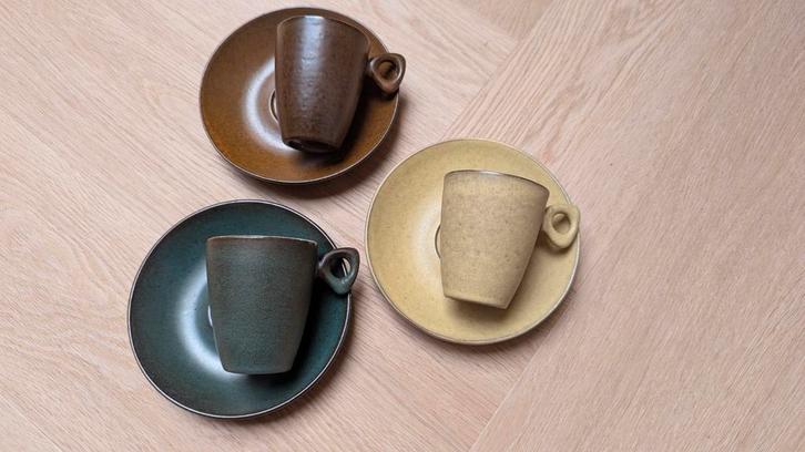 Cor Unum kop en schotels, Antiek en Kunst, Antiek | Keramiek en Aardewerk, Ophalen of Verzenden