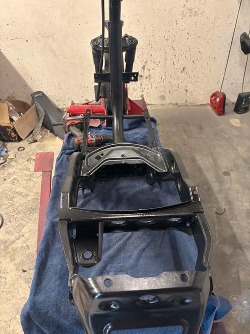 Zip frame 2005, Fietsen en Brommers, Scooters | Piaggio, Zo goed als nieuw, Zip, Benzine, Ophalen of Verzenden