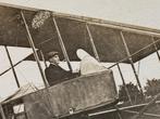 Fotokaart met piloot in een vliegtuig 1910 (Frans), Verzamelen, Ophalen of Verzenden, Zo goed als nieuw, Kaart, Foto of Prent