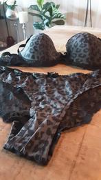 Lingeriesetje in panterprint, Kleding | Dames, Ondergoed en Lingerie, Verzenden, Bruin, BH