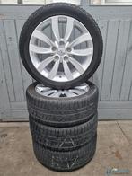 Kia Carens winterset 225 45 17 origineel, Ophalen, Gebruikt, -, -