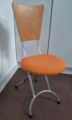 Post Modern klapstoel. Memphis style jaren 90., Antiek en Kunst, Antiek | Meubels | Stoelen en Banken, Ophalen of Verzenden