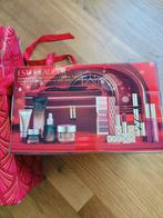 Estee lauder new make up set, Sieraden, Tassen en Uiterlijk, Beautycases, Ophalen of Verzenden, Nieuw