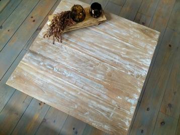 Salontafel beschikbaar voor biedingen