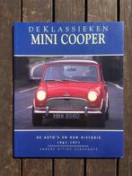 Mini Cooper De Klassieken De auto's en hun historie, 1961-71, Boeken, Auto's | Boeken, Ophalen of Verzenden, Gelezen, Overige merken