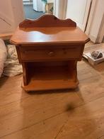 Mooi houten nachtkastje, Huis en Inrichting, Slaapkamer | Nachtkastjes, Ophalen, Gebruikt, Minder dan 45 cm, Minder dan 55 cm