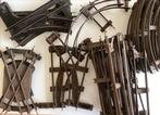 Antieke metalen treinrails recht en krom kruising, wissels, Hobby en Vrije tijd, Modeltreinen | Overige schalen, Overige merken