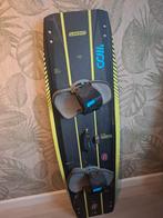 Slingshot Formula V2 136cm, Watersport en Boten, Kitesurfen, Twintip, Ophalen, Zo goed als nieuw, Kiteboard