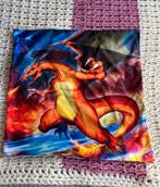 Pokemon kussenhoes  2 verschillenden Eevee charizard, Ophalen of Verzenden, Zo goed als nieuw, Vierkant