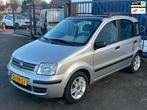 Fiat Panda 1.2 Emotion / PANORAMADAK / AIRCO / TREKHAAK / NA, Auto's, Fiat, Gebruikt, 840 kg, Origineel Nederlands, Bedrijf